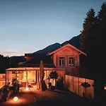 Dora Petit Bad Reichenhall