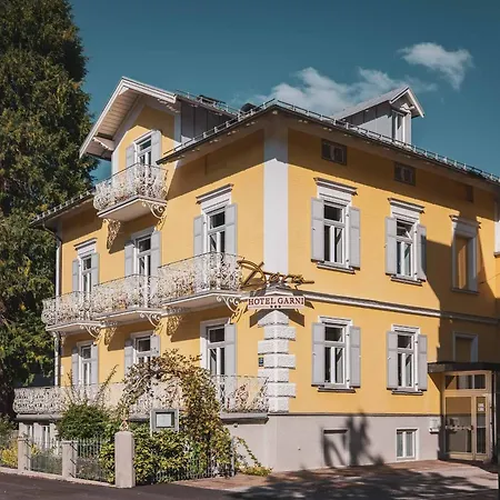 Dora Petit Hotel 3*