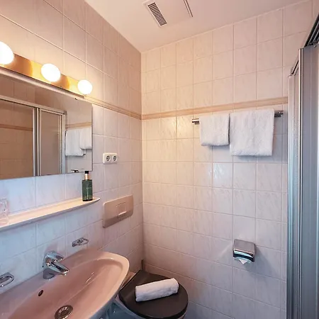 Hotel Dora Petit Bad Reichenhall