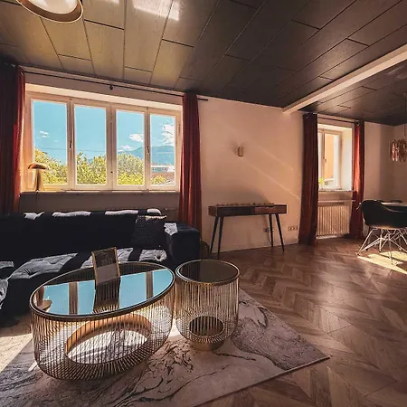Hotel Dora Petit