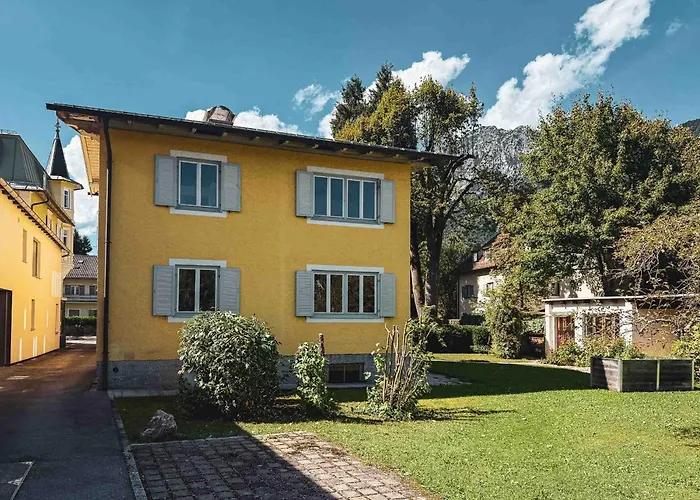 Dora Petit Hotel 3*